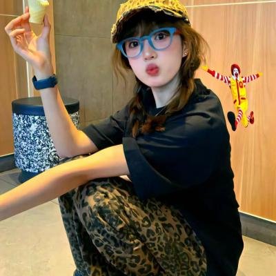 四美挑情